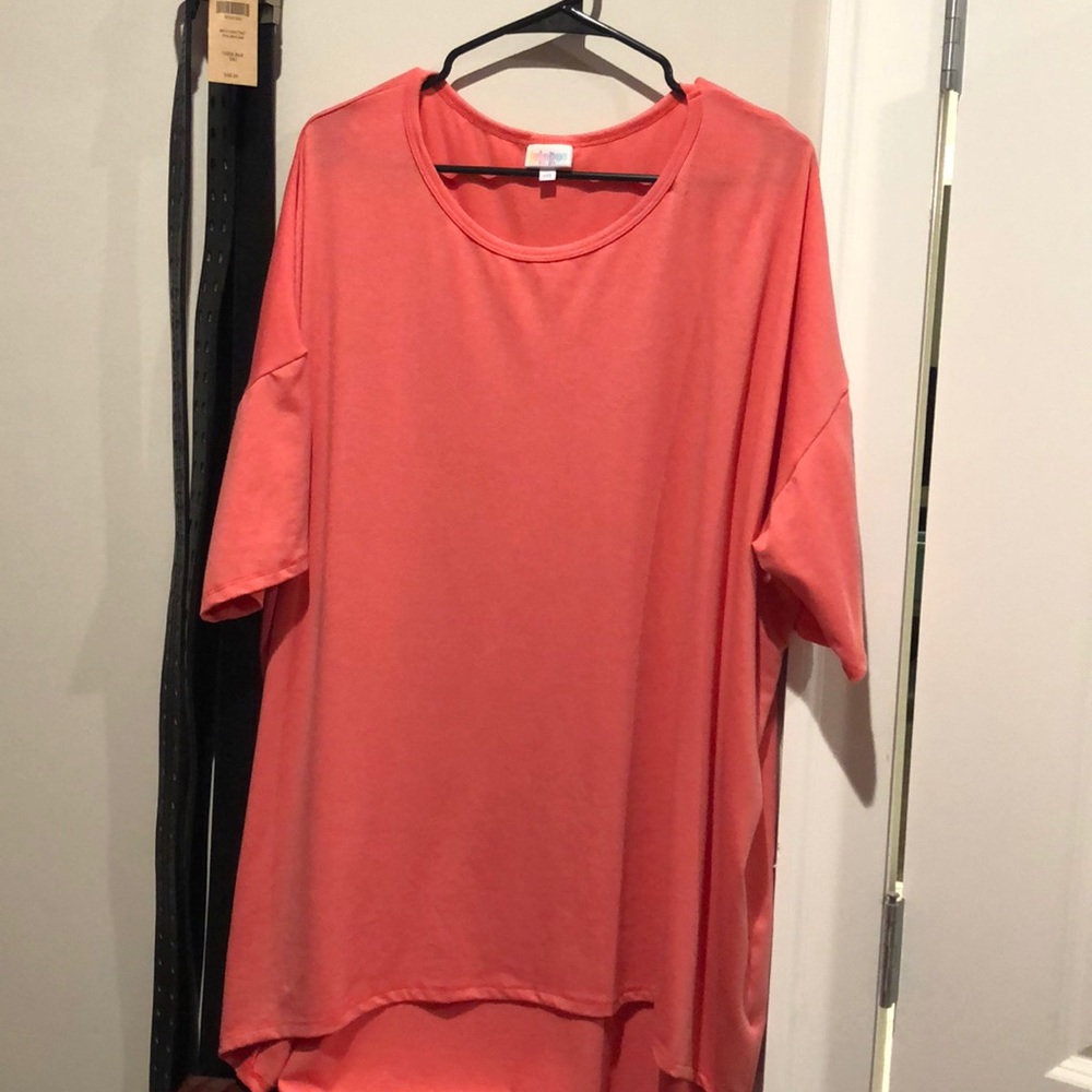 LuLaRoe 3xl Irma some piling